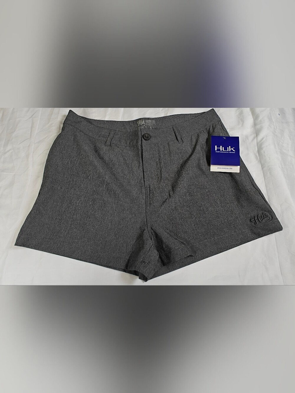 Huk Ladies Dark Charcoal Flat-Front Performance Shorts